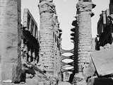 Karnak : central aisle of great hypostyle hall 