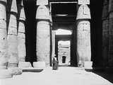 Karnak : temple of Khons