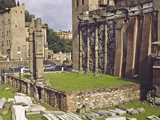 Côté nord de San Nicola in Carcere : temple de Janus  