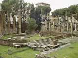 Zone sacrée du Largo Argentina : temple B 