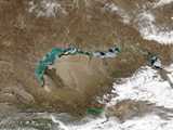 Kazakhstan : fonte des glaces sur le lac Balkash 