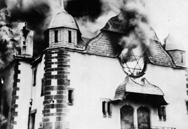 Synagogue incendiée par les nazis