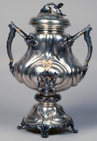 Samovar russe en argent