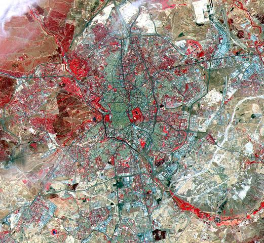 Madrid, juillet 2000 (imagerie infrarouge) 