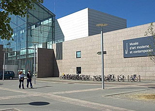 Der Hans-Jean Arp Platz in Strasbourg - Foto Henri Kniffke